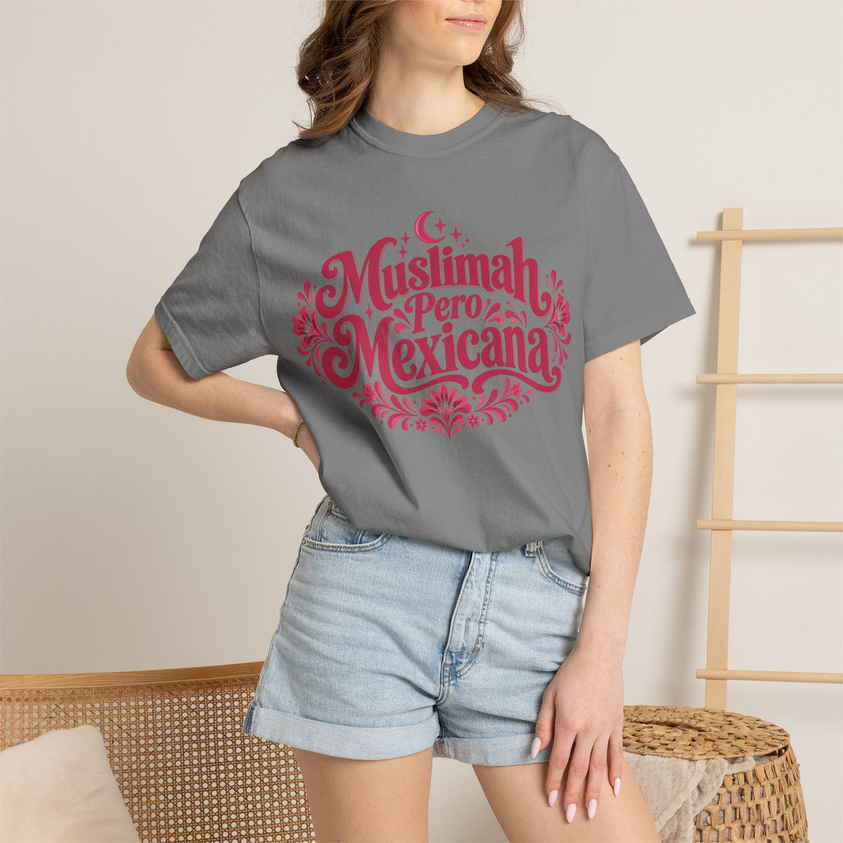 Muslimah Pero Mexicana T-Shirt — Proud Bilingual Cultural Tee